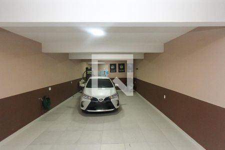 Casa à venda com 235m², 3 quartos e 6 vagas Casa à venda com 235m², 3 quartos e 6 vagasGaragem