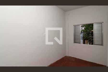 Quarto 2 de casa para alugar com 3 quartos, 100m² em Vila Londrina, São Paulo