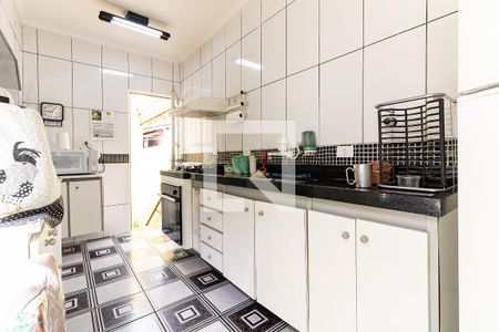 Casa à venda com 147m², 2 quartos e 3 vagas Casa à venda com 147m², 2 quartos e 3 vagasCozinha