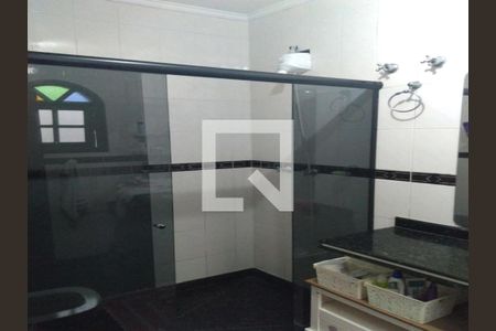Casa à venda com 240m², 3 quartos e 5 vagas