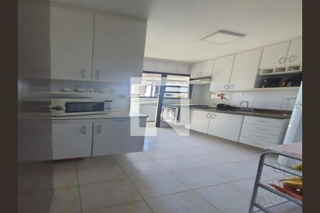 Apartamento à venda com 62m², 2 quartos e 1 vaga