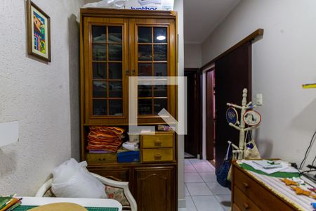 Casa à venda com 170m², 2 quartos e 2 vagas Casa à venda com 170m², 2 quartos e 2 vagasQuarto de Serviço