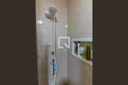 Casa à venda com 170m², 2 quartos e 2 vagas Casa à venda com 170m², 2 quartos e 2 vagasBanheiro