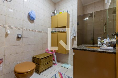 Casa à venda com 170m², 2 quartos e 2 vagas Casa à venda com 170m², 2 quartos e 2 vagasBanheiro