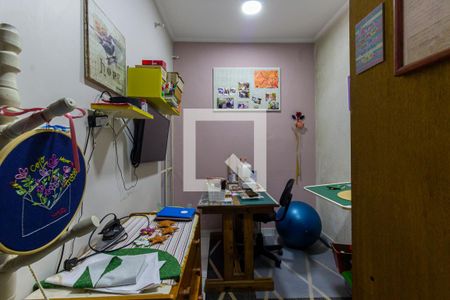 Casa à venda com 170m², 2 quartos e 2 vagas Casa à venda com 170m², 2 quartos e 2 vagasQuarto de Serviço