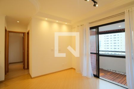 Sala de apartamento para alugar com 3 quartos, 90m² em Vila Gomes Cardim, São Paulo