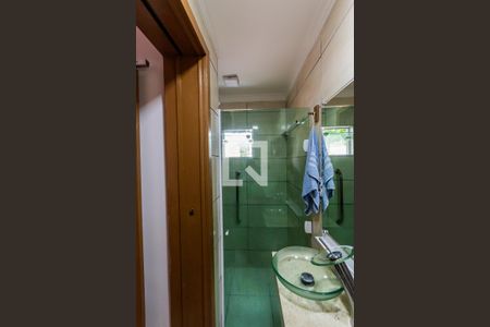 Casa à venda com 129m², 4 quartos e 2 vagas Casa à venda com 129m², 4 quartos e 2 vagasBanheiro da Suíte