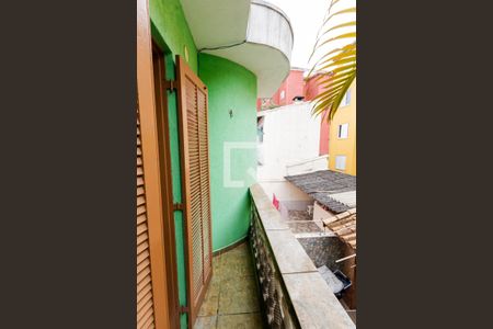 Casa à venda com 129m², 4 quartos e 2 vagas Casa à venda com 129m², 4 quartos e 2 vagasVaranda da Quarto 2