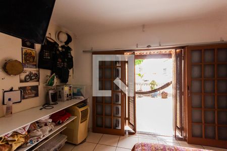 Casa à venda com 129m², 4 quartos e 2 vagas Casa à venda com 129m², 4 quartos e 2 vagasQuarto 2