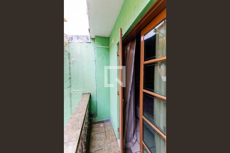 Casa à venda com 129m², 4 quartos e 2 vagas Casa à venda com 129m², 4 quartos e 2 vagasVaranda da Quarto 2