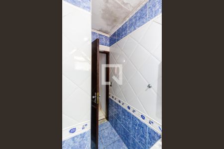 Casa à venda com 129m², 4 quartos e 2 vagas Casa à venda com 129m², 4 quartos e 2 vagasBanheiro da Suíte 2