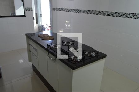 Casa de condomínio à venda com 250m², 2 quartos e 3 vagas Casa de condomínio à venda com 250m², 2 quartos e 3 vagasCozinha