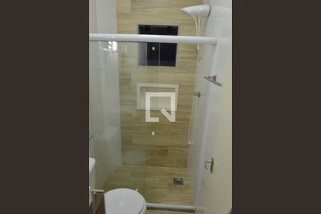 Casa de condomínio à venda com 250m², 2 quartos e 3 vagas Casa de condomínio à venda com 250m², 2 quartos e 3 vagasBanheiro