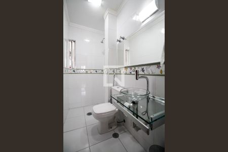 Apartamento para alugar com 250m², 3 quartos e 1 vaga Apartamento para alugar com 250m², 3 quartos e 1 vagaBanheiro 1