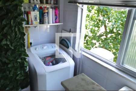 Apartamento à venda com 74m², 3 quartos e 1 vagaÁrea de Serviço