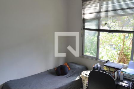 Apartamento à venda com 74m², 3 quartos e 1 vagaQuarto 2