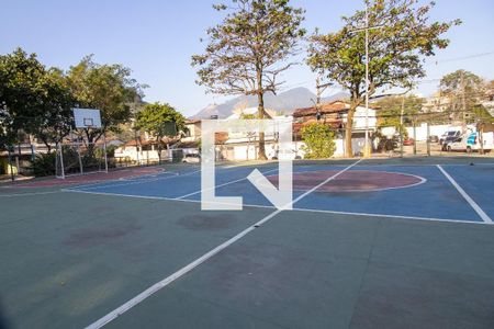 Apartamento à venda com 74m², 3 quartos e 1 vaga Apartamento à venda com 74m², 3 quartos e 1 vagaÁrea comum