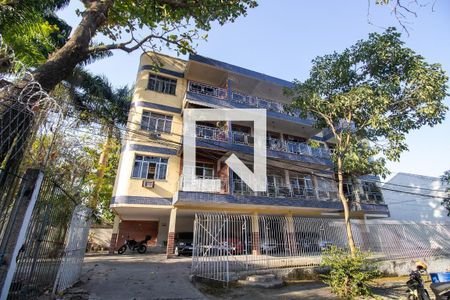 Apartamento à venda com 74m², 3 quartos e 1 vaga Apartamento à venda com 74m², 3 quartos e 1 vagaÁrea comum