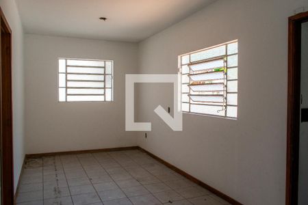 Casa à venda com 200m², 4 quartos e 1 vaga Casa à venda com 200m², 4 quartos e 1 vagaCozinha