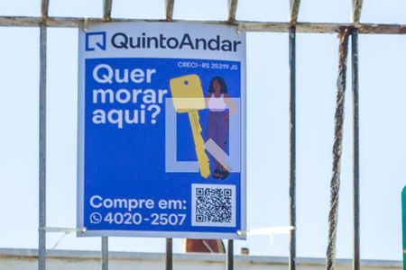 Casa à venda com 200m², 4 quartos e 1 vaga Casa à venda com 200m², 4 quartos e 1 vagaPlaquinha