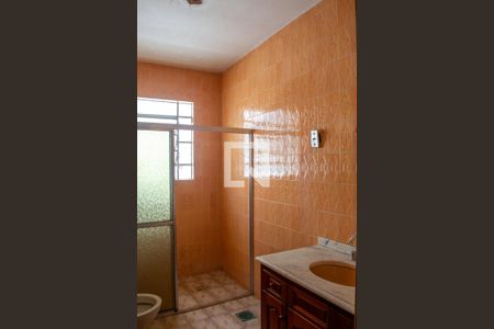 Casa à venda com 200m², 4 quartos e 1 vaga Casa à venda com 200m², 4 quartos e 1 vagaBanheiro