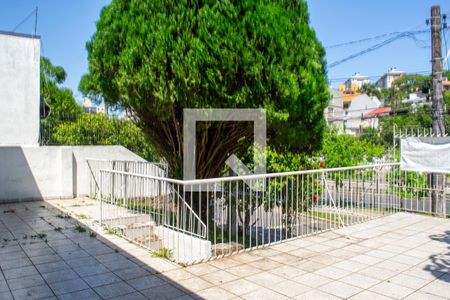 Casa à venda com 200m², 4 quartos e 1 vaga Casa à venda com 200m², 4 quartos e 1 vagaÁrea comum