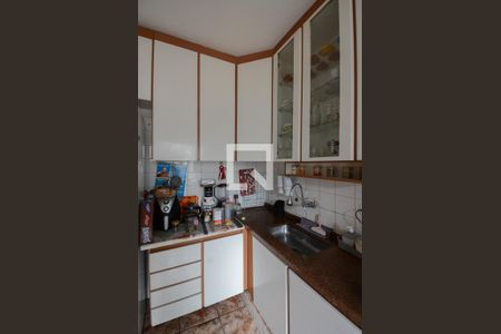 Apartamento à venda com 67m², 2 quartos e 1 vaga Apartamento à venda com 67m², 2 quartos e 1 vagaCozinha - Armários