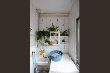 Apartamento à venda com 67m², 2 quartos e 1 vaga Apartamento à venda com 67m², 2 quartos e 1 vagaÁrea de Serviço