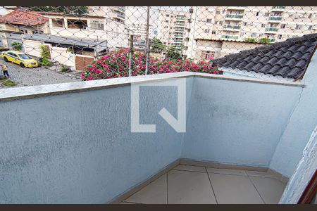Casa à venda com 98m², 2 quartos e 2 vagasquarto 1 e 2 varanda