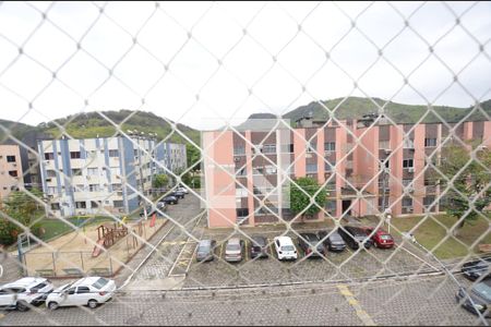 Vista do Quarto 1 de apartamento para alugar com 2 quartos, 54m² em Jardim Sulacap, Rio de Janeiro