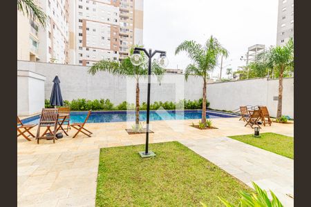 Apartamento à venda com 65m², 2 quartos e 1 vaga Apartamento à venda com 65m², 2 quartos e 1 vagaÁrea comum - Piscina