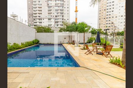 Apartamento à venda com 65m², 2 quartos e 1 vaga Apartamento à venda com 65m², 2 quartos e 1 vagaÁrea comum - Piscina