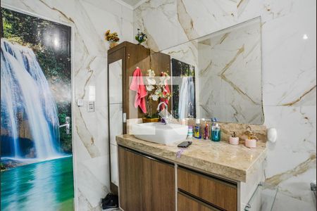 Casa à venda com 178m², 3 quartos e 4 vagas Casa à venda com 178m², 3 quartos e 4 vagasBanheiro