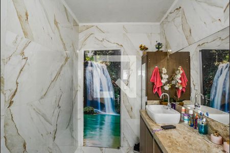 Casa à venda com 178m², 3 quartos e 4 vagas Casa à venda com 178m², 3 quartos e 4 vagasBanheiro