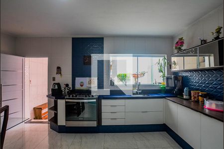 Casa à venda com 178m², 3 quartos e 4 vagas Casa à venda com 178m², 3 quartos e 4 vagasCozinha