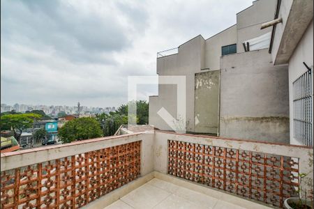 Casa à venda com 178m², 3 quartos e 4 vagas Casa à venda com 178m², 3 quartos e 4 vagasVaranda do Quarto 1