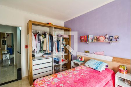 Casa à venda com 178m², 3 quartos e 4 vagas Casa à venda com 178m², 3 quartos e 4 vagasQuarto 1