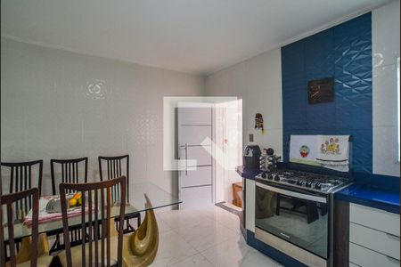 Casa à venda com 178m², 3 quartos e 4 vagas Casa à venda com 178m², 3 quartos e 4 vagasCozinha