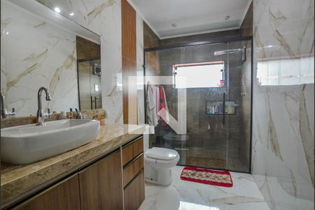 Casa à venda com 178m², 3 quartos e 4 vagas Casa à venda com 178m², 3 quartos e 4 vagasBanheiro