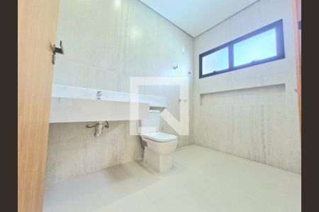 Casa de condomínio à venda com 225m², 4 quartos e 4 vagas Casa de condomínio à venda com 225m², 4 quartos e 4 vagasBanheiro da Suíte 2