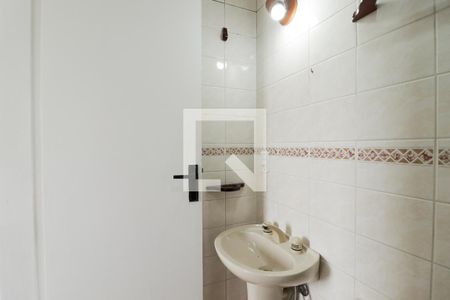 Apartamento à venda com 64m², 2 quartos e 1 vaga Apartamento à venda com 64m², 2 quartos e 1 vagaBanheiro da Suíte