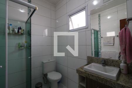 Casa de condomínio à venda com 132m², 2 quartos e 2 vagasBanheiro da Suíte