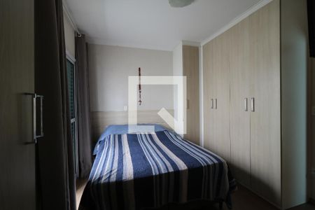 Casa de condomínio à venda com 132m², 2 quartos e 2 vagasSuíte