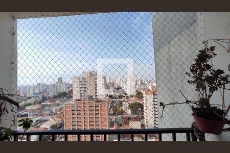 Apartamento à venda com 61m², 2 quartos e 1 vaga Apartamento à venda com 61m², 2 quartos e 1 vagaVista da Sacada