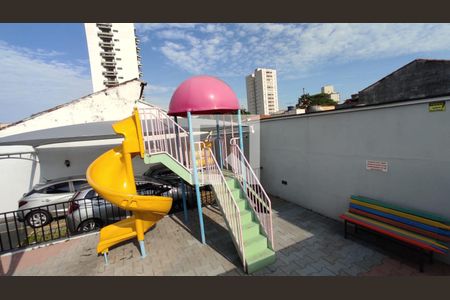 Apartamento à venda com 61m², 2 quartos e 1 vaga Apartamento à venda com 61m², 2 quartos e 1 vagaPlayground