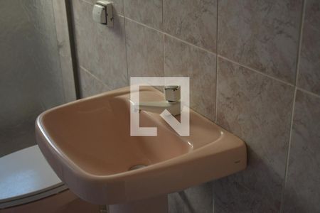 Casa para alugar com 240m², 4 quartos e 2 vagasBanheiro da Suíte