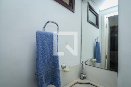 Apartamento à venda com 88m², 2 quartos e 3 vagas Apartamento à venda com 88m², 2 quartos e 3 vagasLavabo