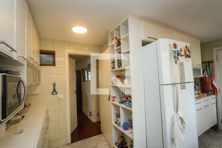 Apartamento à venda com 88m², 2 quartos e 3 vagas Apartamento à venda com 88m², 2 quartos e 3 vagasCozinha