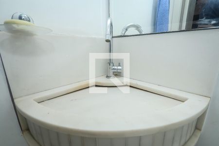 Apartamento à venda com 88m², 2 quartos e 3 vagas Apartamento à venda com 88m², 2 quartos e 3 vagasLavabo