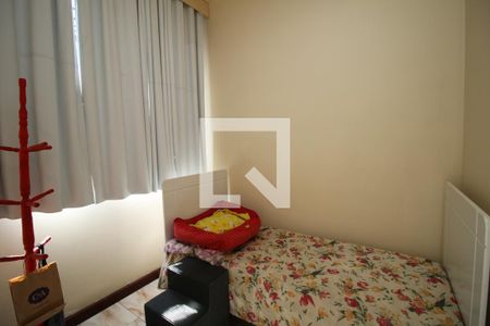 Casa à venda com 298m², 4 quartos e 2 vagasQuarto 4